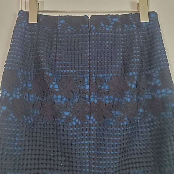 Ann Taylor Loft Skirt 0 Black Blue Floral Crochet Feminine Classic Timeless - Picture 7 of 12